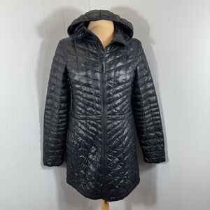 The North Face Sz S Quilted Puffer Lightweight Jacket Thermoball Parka NF00CXH8